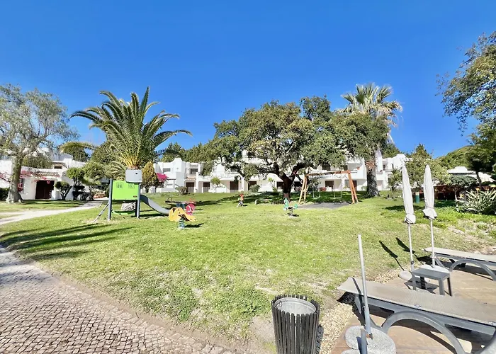 Albufeira Balaia Golf Vilage 4 With Pool By Homing